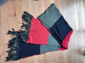 dámské čepice a šály - 13