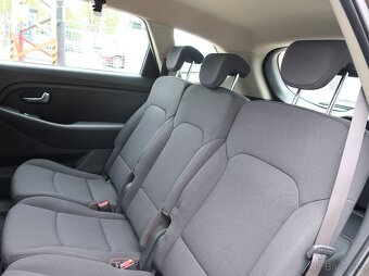 Kia Carens 1.6GDI 99kW EXCLUSIV 1MAJITEL ČR SERVISKA - 13