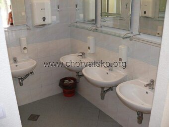 Prodám vybavené stany a karavany v Chorvatsku. - 13