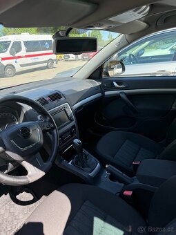 Škoda Octavia ll 1.6 TDi 2011 cz elegance - 13