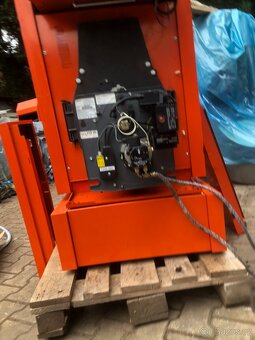 Prodám  kotel na olej  22 KW - 13