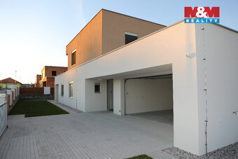 Prodej rodinného domu, 233 m², Klatovy, ul. Nedbalova - 13