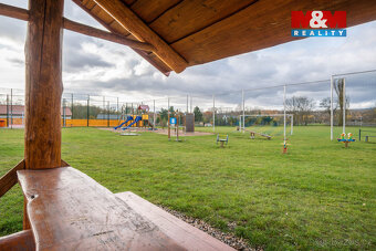 Prodej nájemního domu v Zabrušanech - 13