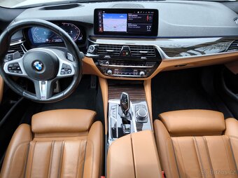BMW 540i xDrive Touring LCI 245Kw , Původ ČR , 104.000 KM - 13