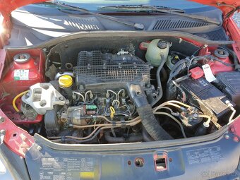 Renault Clio 1,5 dci 5x dveře - 13