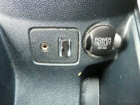 Ford Fiesta 1.4i 71kW A/T,ALU,Stav - 13