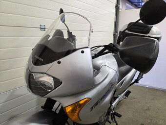 Honda XL650 V Transalp - 13