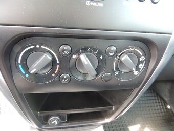 Fiat Sedici 1.6i,88KW,12/2009,84000km,alu,ČR,2.majitel - 13