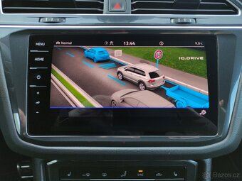 VW Tiguan 4Motion DSG R-Line VIRTUAL IQ LIGHT KAMERA TAŽNÉ - 13