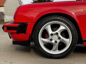 Porsche 911 Carrera 2.7 MFI - 13