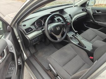 Honda Accord 2.0 115 kW i-VTEC 2009 benzín - 13
