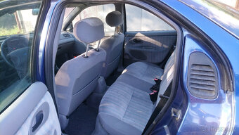 Ford Mondeo na veterána - 13