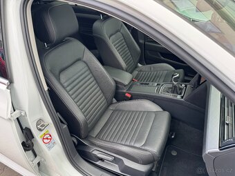 VW Passat B8 Variant 2.0 TDI 110kW Man Navi Tažné Panorama - 13