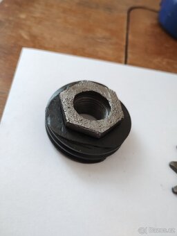 Prodám náhradní díly z motoru jawa 350 / 634 - 13