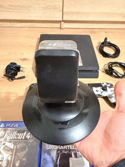 Sony PlayStation 4 Slim 1TB + originál ovládače a PS4 hry - 13