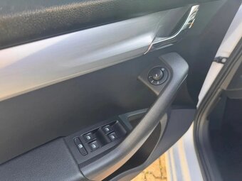 Škoda Octavia, COMBI AMBITION 1,5 TSi / 110 k - 13