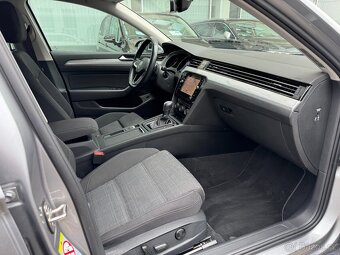 VW Passat B8 2.0 TDI 110kW DSG Tažné Kamera Matrix LED ACC - 13