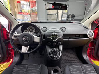 Mazda 2 1.3 63kW,, 5dv, klima, 1. majitel - 13