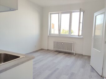 1+1 s terasou, Praha 10 Vršovice, odstupné 409.000,-Kč - 13