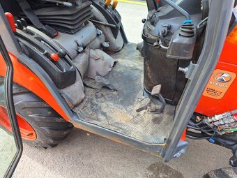 KUBOTA BX2350 4X4 - 13