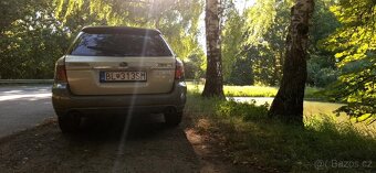 Subaru outback 2.5i + lpg - 13