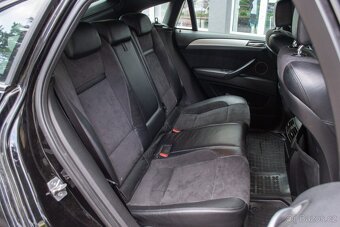 BMW X6 E71 xDrive 30d 245k - 13
