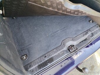 Mercedes-Benz Vaneo Ambiente 1.6 benzín - 13