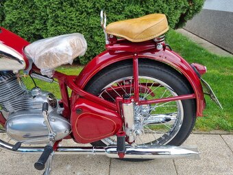 Jawa 250/11 pérák 1954 s TP po kompletní renovaci. - 13