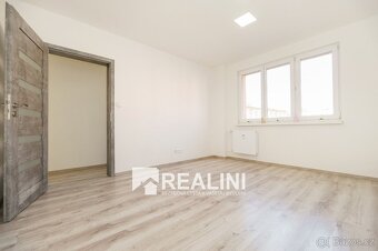 Nadstandartní byt 2+1 s lodžií po kompletní rekonstrukci - 13