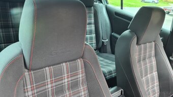 VOLKSWAGEN GOLF 6 GTI - 2,0TSi 155kW / Manuál. - 13