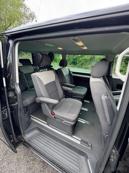 Volkswagen Multivan T5 facelift 103 kw - 13