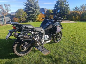 BMW f 750 gs - 13