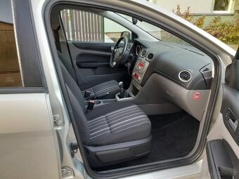 Ford Focus Combi 1.6TDCi 80kW rok 2008 naj.389tis. NOVÁ STK - 13
