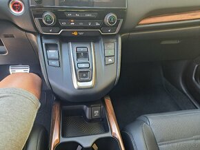 Honda CR-V Executive Hybrid 2.0i eHEV 9/2020 4X4 A1 stav - 13