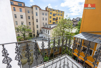 Podnájem kanceláří s balkónem, 55 m², Praha, ul. Malátova - 13