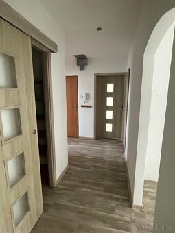 Pronajem bytu 3+1 s balkonem - 13