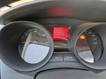 Seat ibiza 1.6 tdi - 13