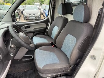 Fiat Doblo 1.9 JTD 88Kw 2x Šoupačky - 13