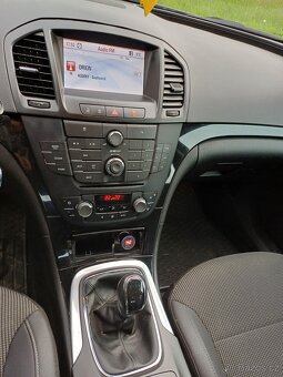 Opel Insignia 2.0 - 13