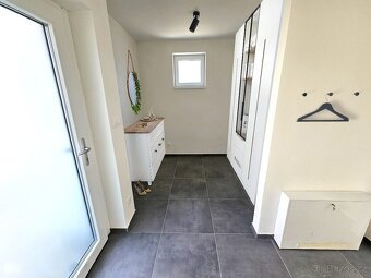 Prodej domu 98 m² s pozemkem 428 m² - 13