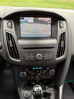 FORD FOCUS 2.0 TDCI 110KW  2015 NAVIGACE XENONY - 13