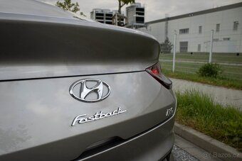 Hyundai i30 Fastback 1.4 T-GDi / SVK / 1.M / AJ NA SPLÁTKY / - 13