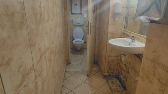 Nabízíme k prodeji komerční prostor v Ostravě - 13