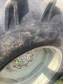 Traktorová pneu - 13
