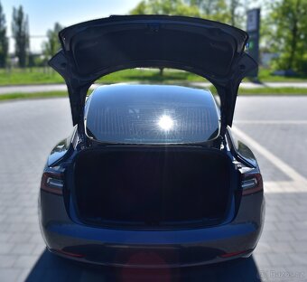 Tesla Model 3 Long Range Dual Motor - 13