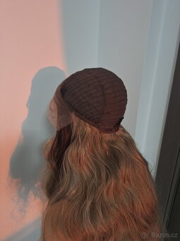 Kudrnatá dlouhá blond ombre paruka s krajkou vpředu 7152 - 13