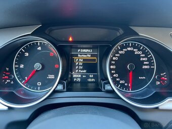 Audi A5 2,0 TDi / S-line / VÝHŘEV / AUT8 / 2015 - 13