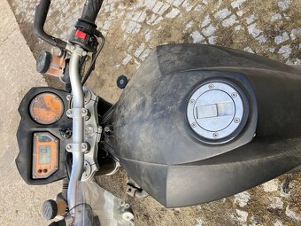 KTM LC8 EFi SuperDuke - 13