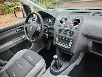VW Caddy 1.9 TDI 77kW,klima,bez koroze,tažné,výhřev,serviska - 13