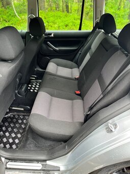 VW Golf 4 1.6 16V 77kw 2001 - 13